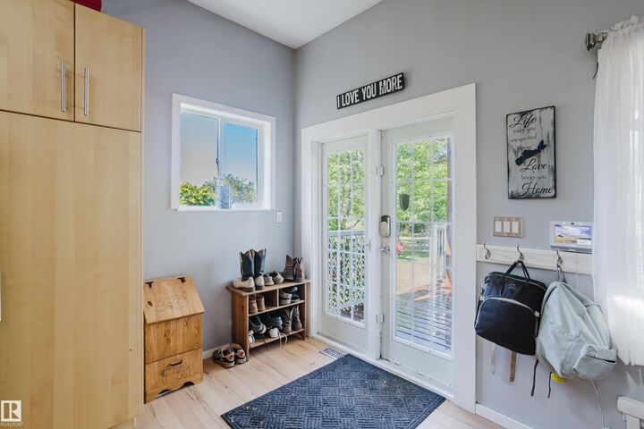 Property Photo: 53504 Rge Road 14 5 AB T7Y 0B5