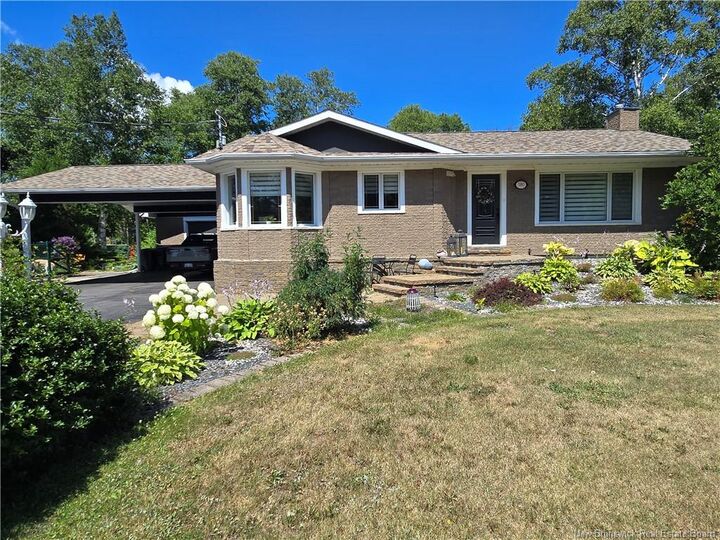 580 Chaleur Street  Dunlop NB E8K 2P2 photo