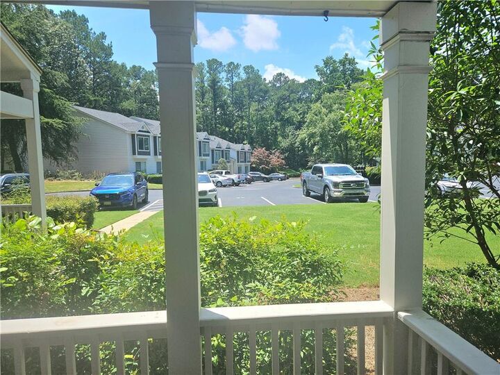 Property Photo: 35 Rumson Court GA 30080