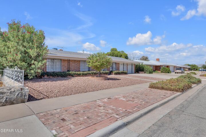 Property Photo: 8708 Shaver Drive TX 79925