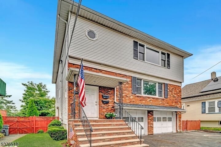 Property Photo:  742 Walnut Street  NJ 08812 