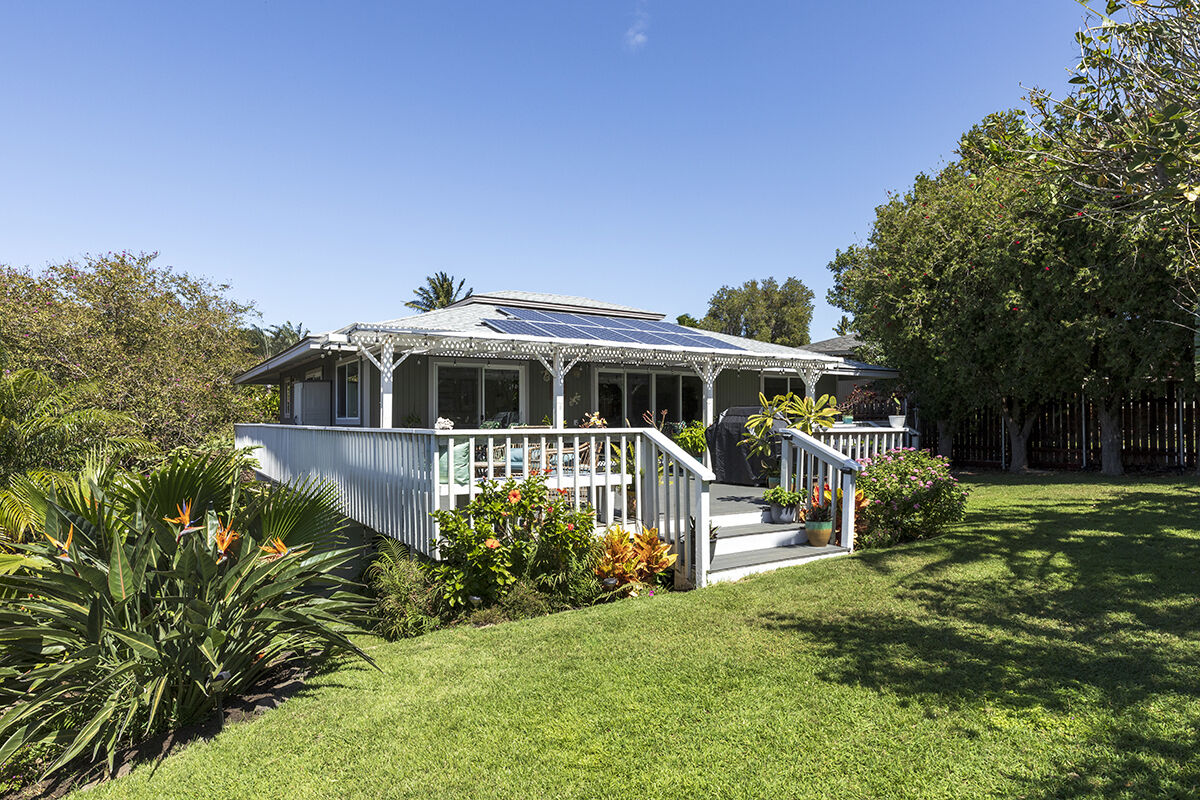 Property Photo:  68-1846 Pili Kai Pl  HI 96738 