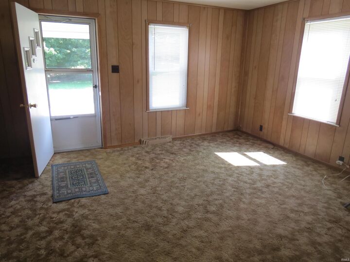 Property Photo: 106 E Porter IN 47598