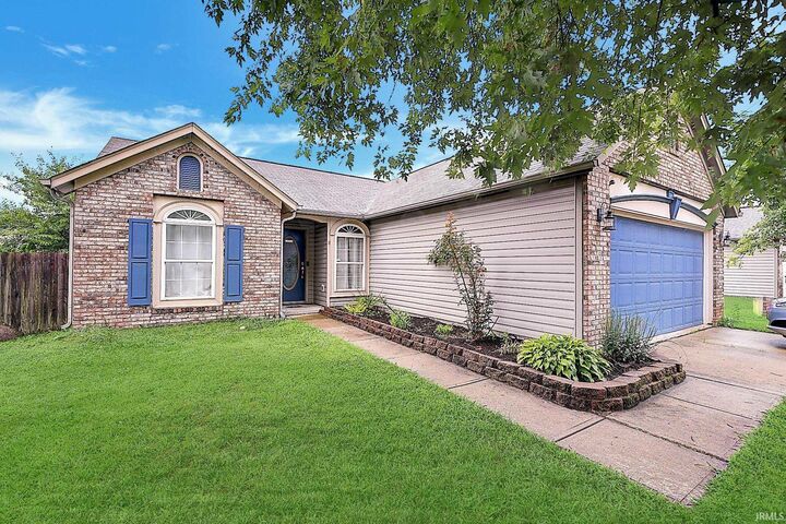 Property Photo:  5821 Victory Avenue  IN 46203-6919 