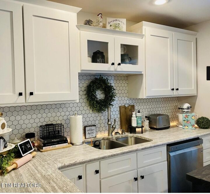 Property Photo: 117 Mallory Drive TN 37825
