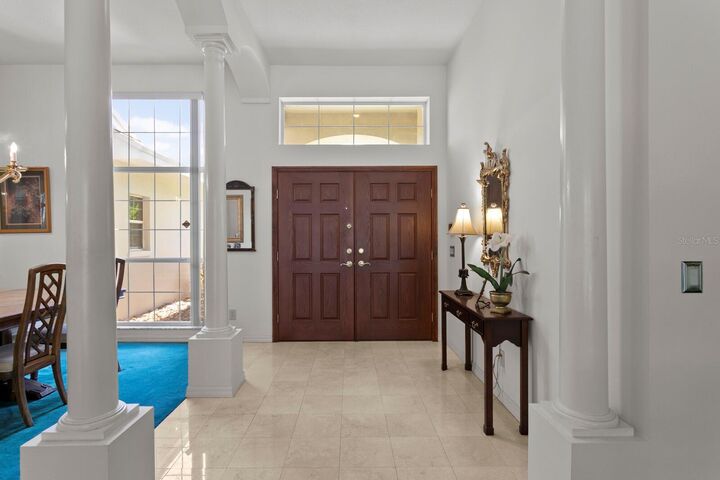 Property Photo:  6306 S Queensway Drive  FL 33617 