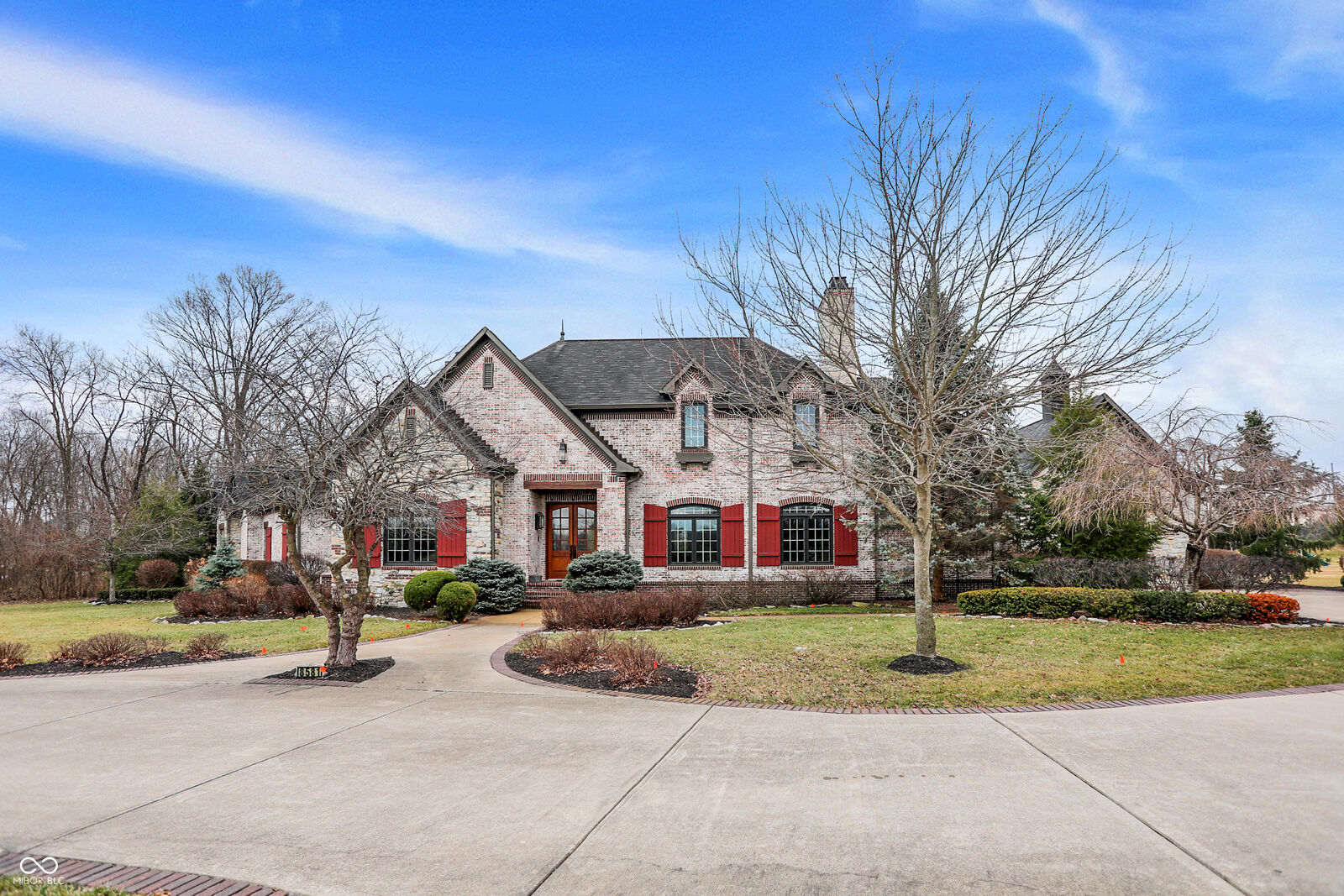 Property Photo: 8581 Hunt Club Road IN 46077