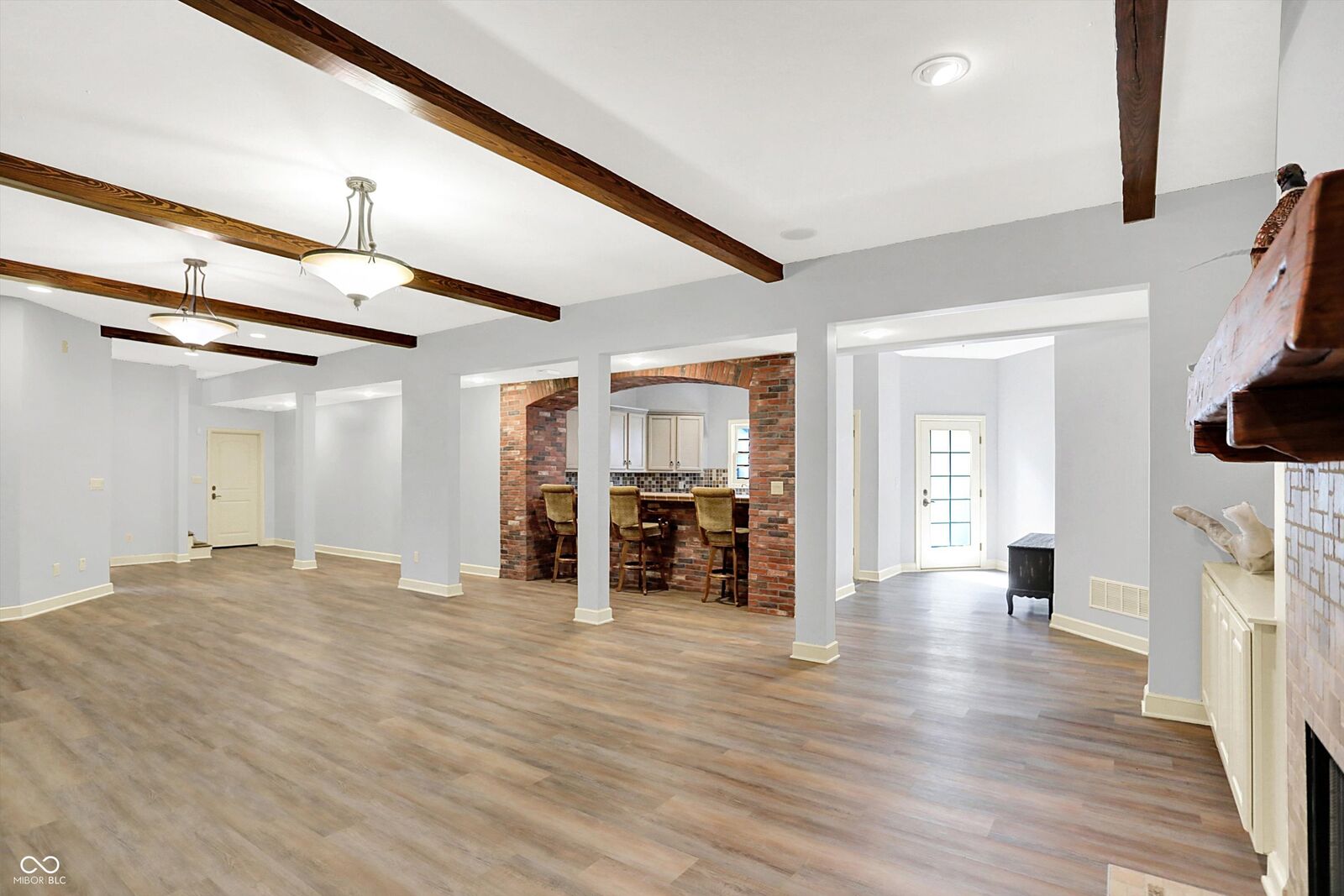 Property Photo:  8581 Hunt Club Road  IN 46077 