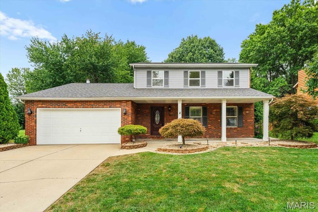 Property Photo: 36 Lindenleaf Lane IL 62223