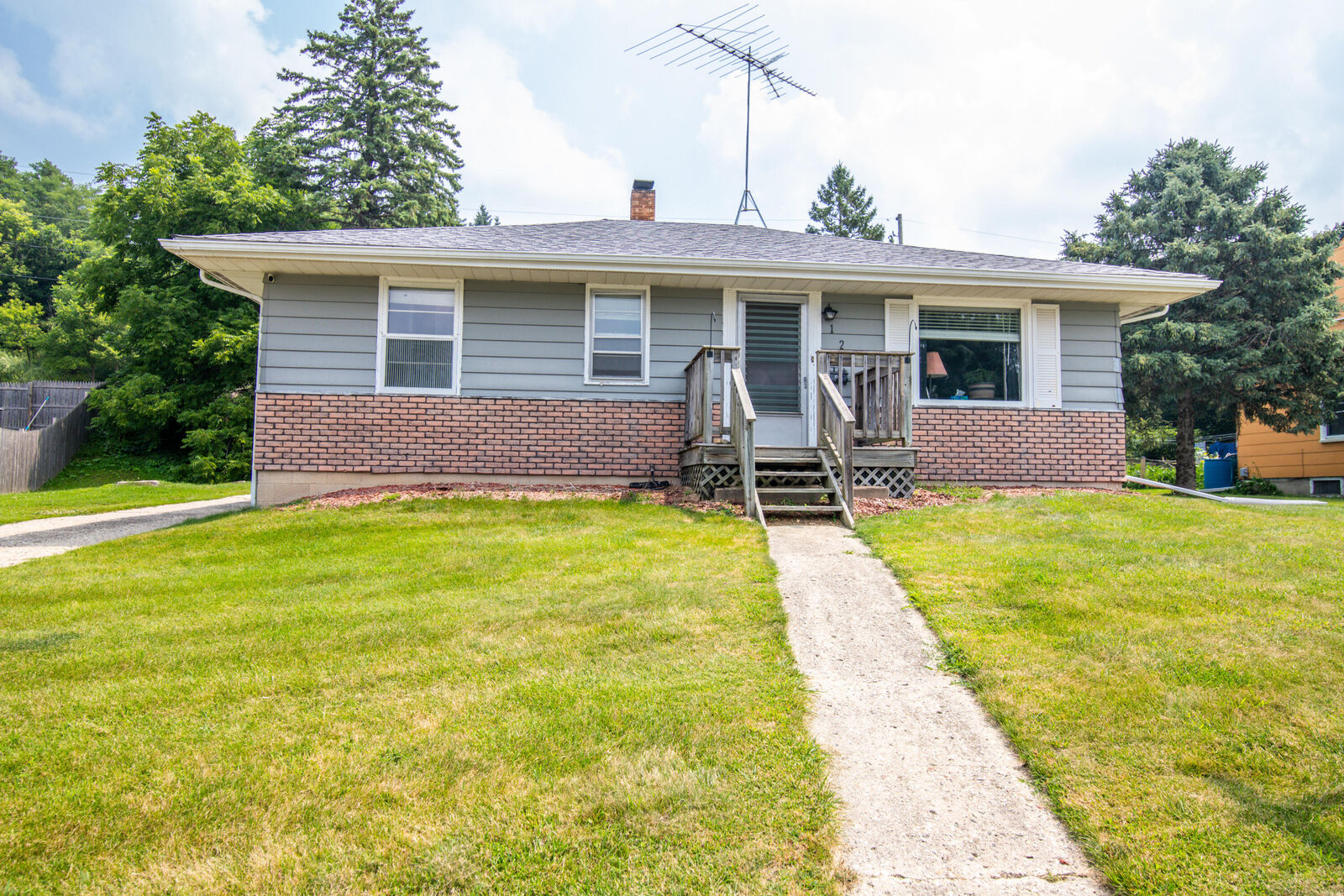 Property Photo:  121 South Wind Trl  WI 53032 