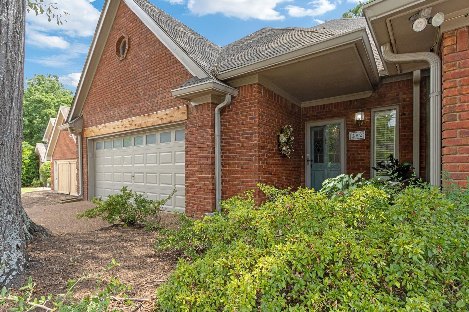 Property Photo:  282 Shadow Grove Cv  TN 38018 