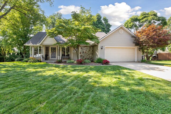 Property Photo: 227 Phoenix Court MI 49080