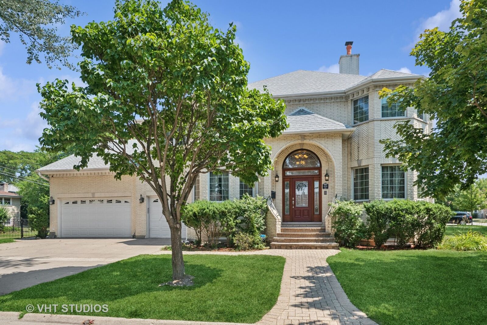 Property Photo:  4858 W Chase Avenue  IL 60712 