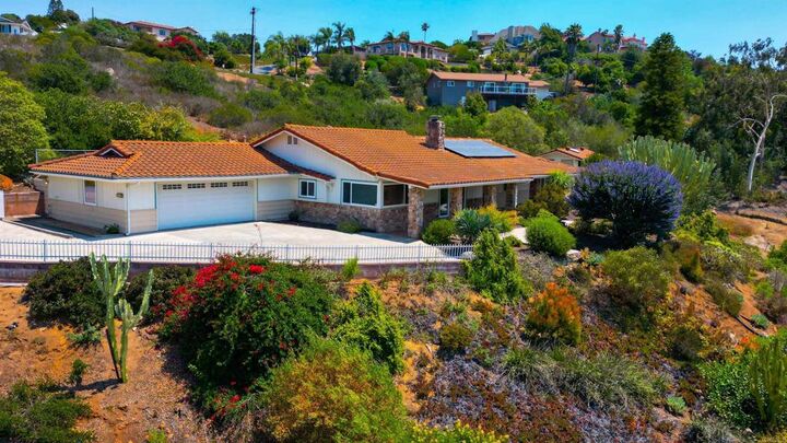 2382 Mirador  Vista CA 92084 photo