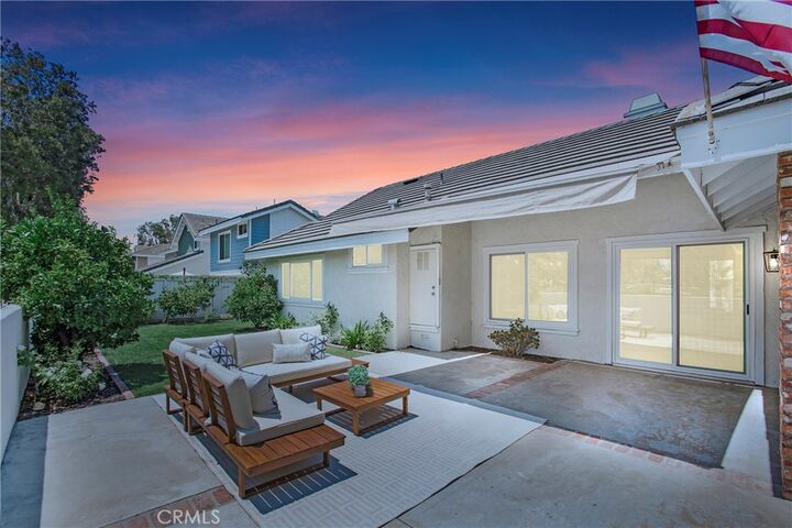 Property Photo: 19 Spinnaker CA 92614