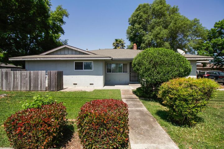 Property Photo:  7320 Berna Way  CA 95823 