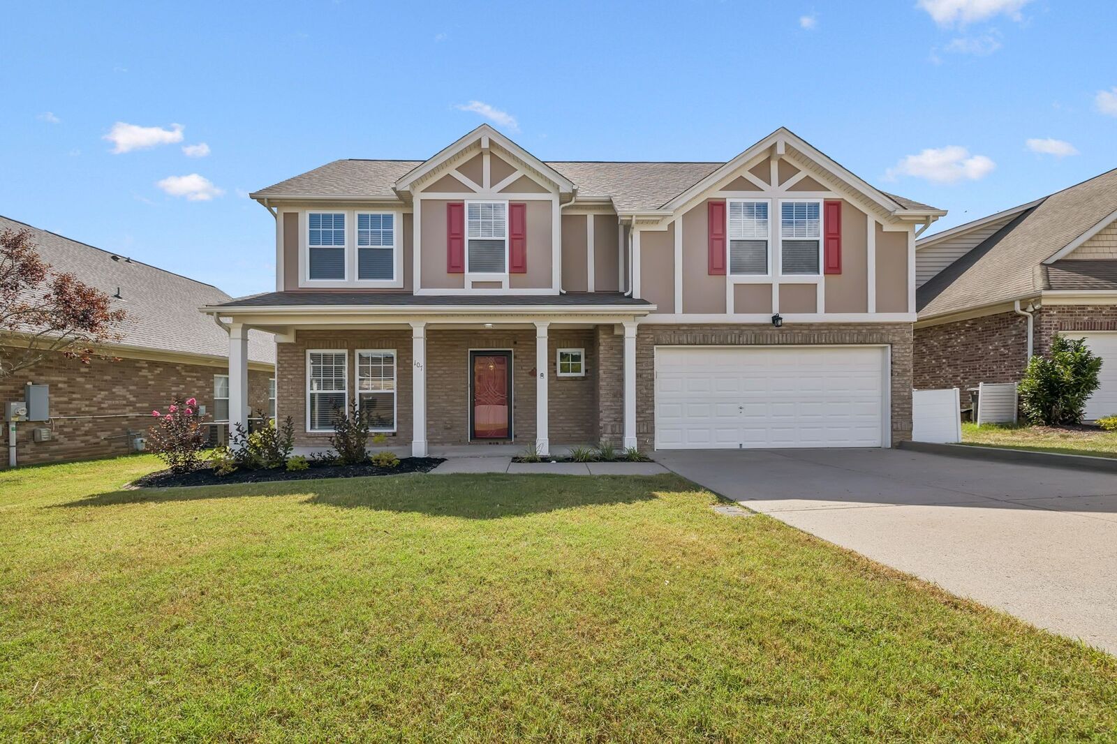 Property Photo:  107 Villa Way  TN 37075 
