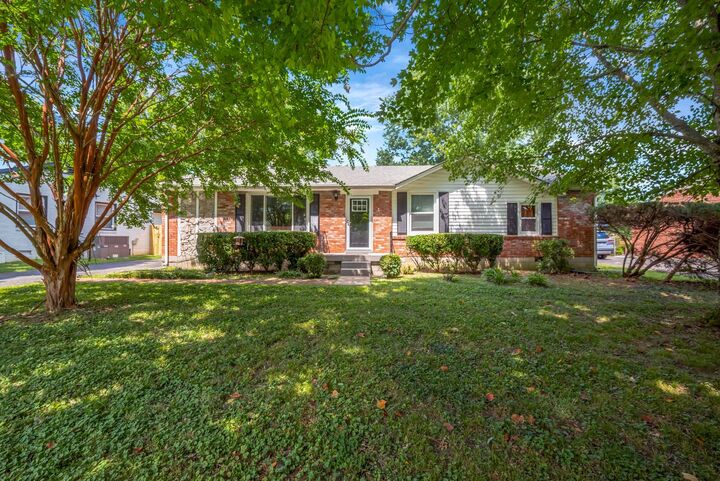 Property Photo:  612 Dunston Dr  TN 37211 