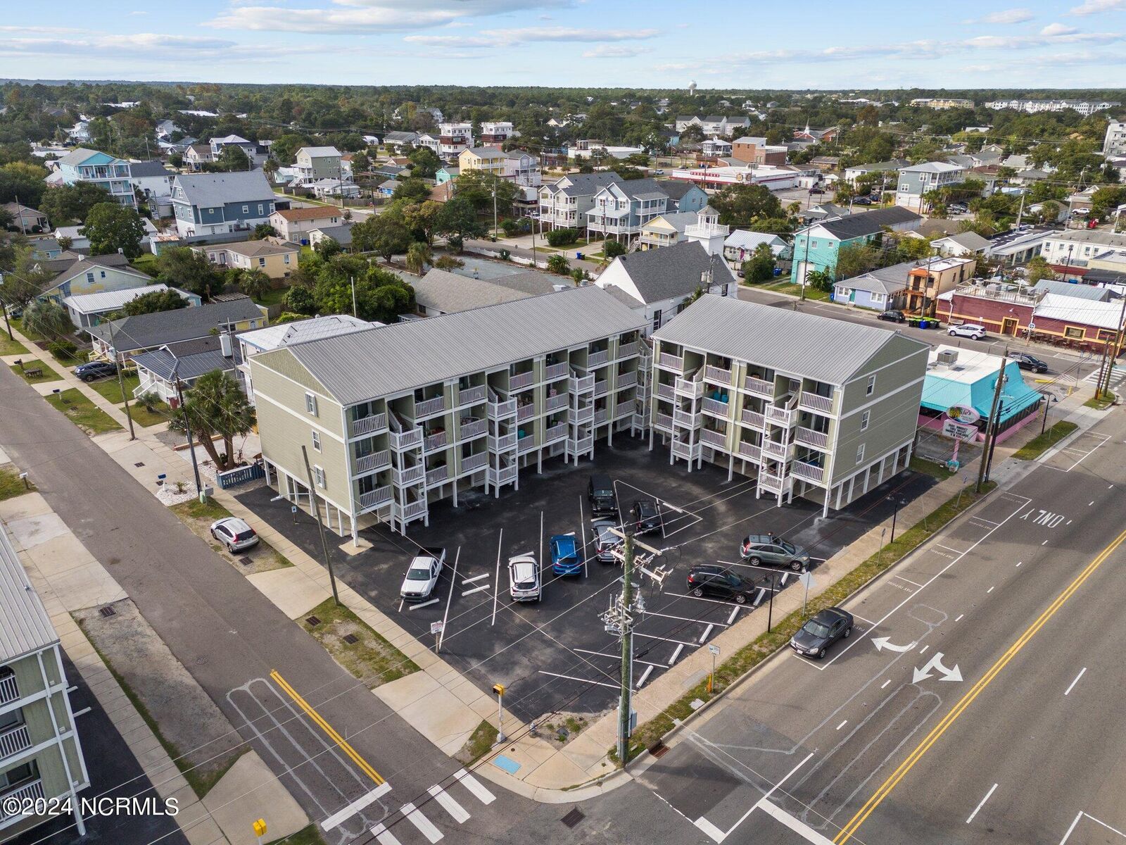 Property Photo: 108 S Lake Park Boulevard Unit 101 NC 28428