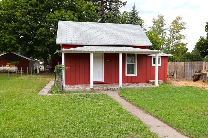 305 W 2nd Street  Plains MT 59859 photo