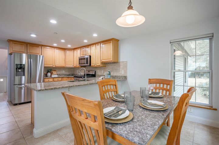 Property Photo:  18 Eldon Way  NH 03811 