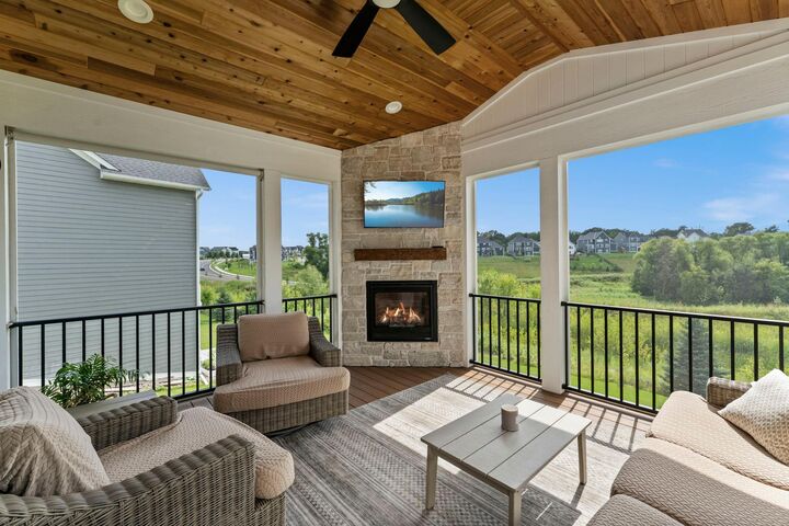 Property Photo: 5062 Boulder Lane MN 55318