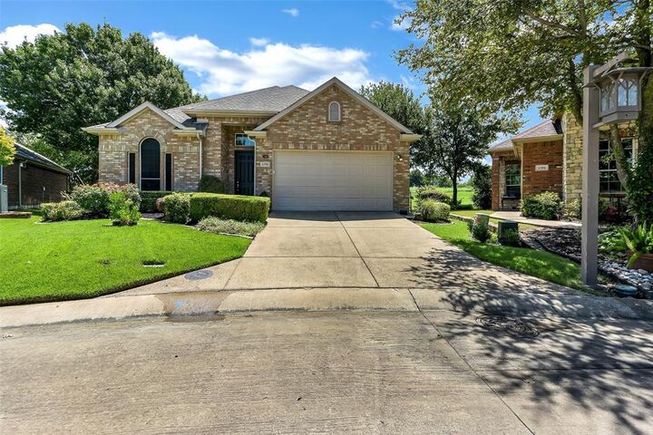 Property Photo: 1396 Sagebrook Drive TX 75069