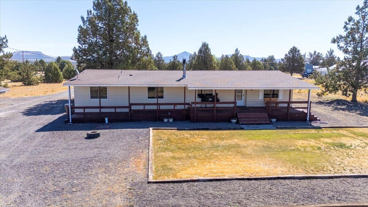 Property Photo:  14973 SW Peninsula Drive  OR 97760 