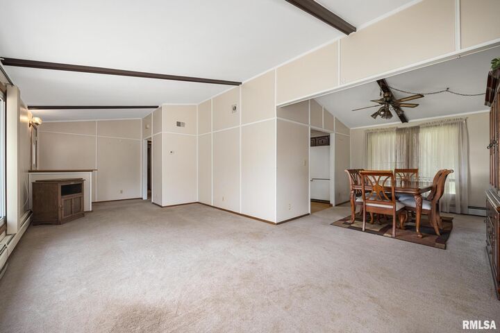 Property Photo:  7613 S Jefferson Street  IL 61607 