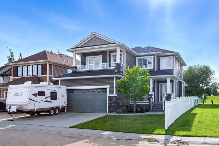 104 Sutherland Close  Red Deer AB T4R 0L4 photo