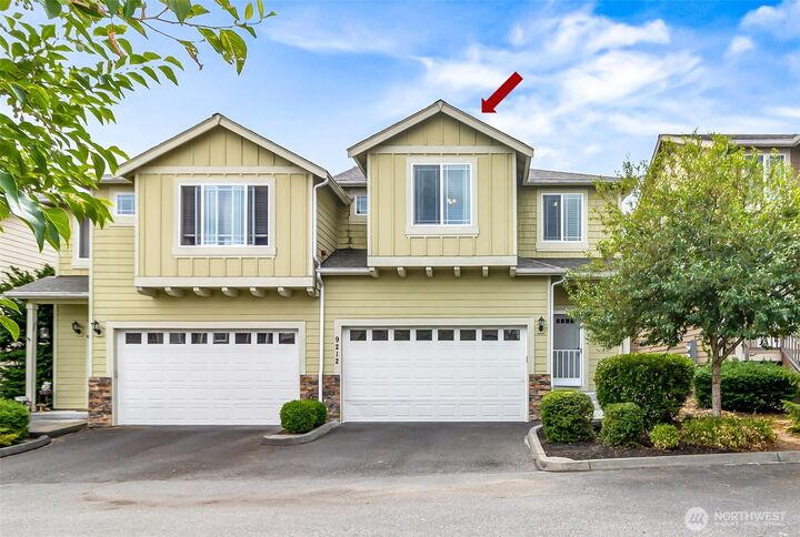 Property Photo: 9212 11th Place NE B WA 98258