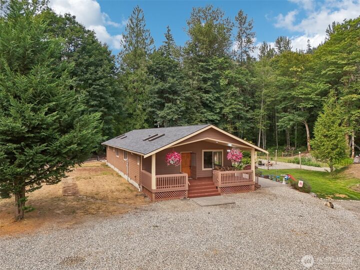 Property Photo: 14293 State Route 530 WA 98237