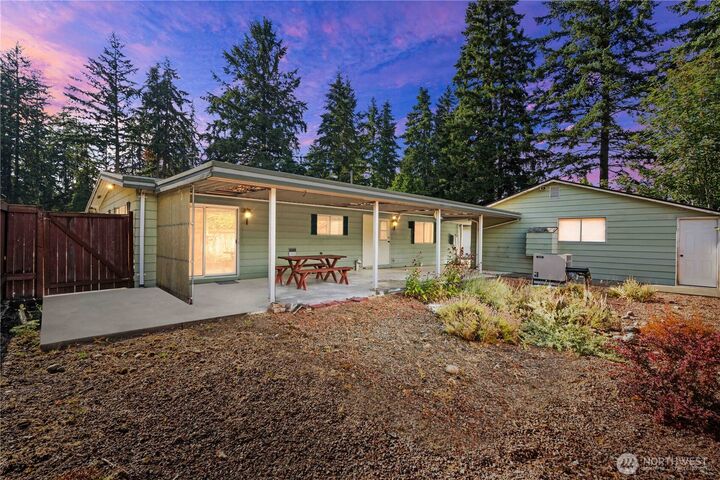 Property Photo:  19905  65th Avenue E  WA 98387 