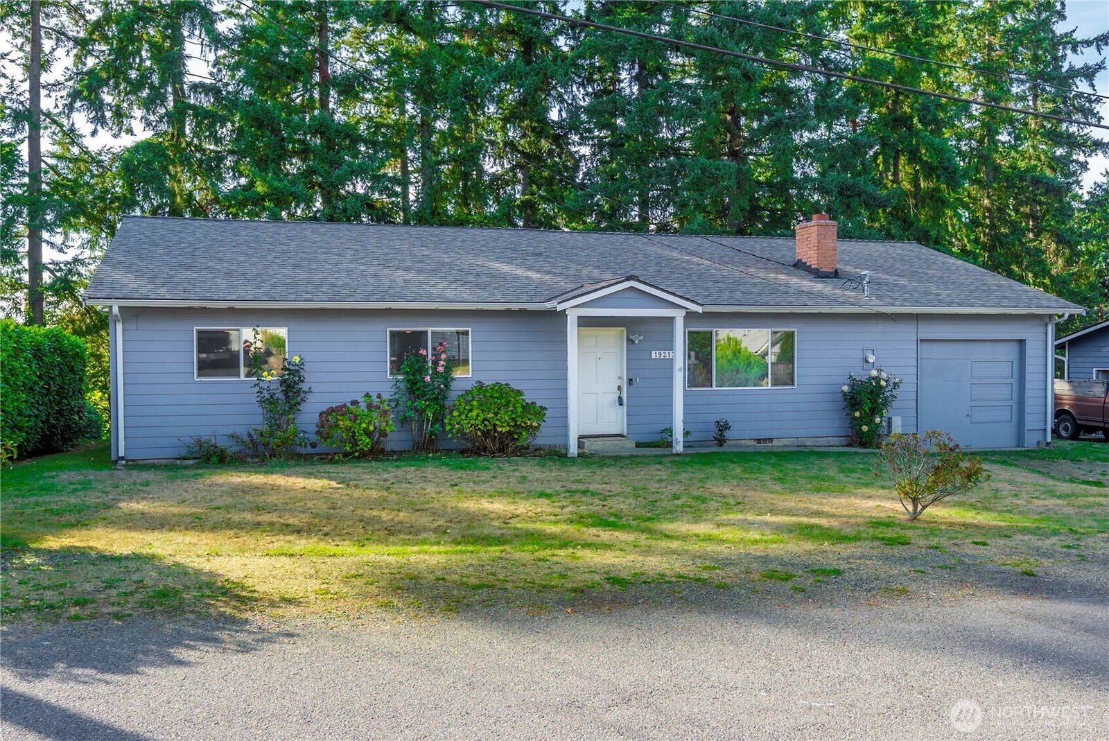 Property Photo: 19213 136th Place SE WA 98058