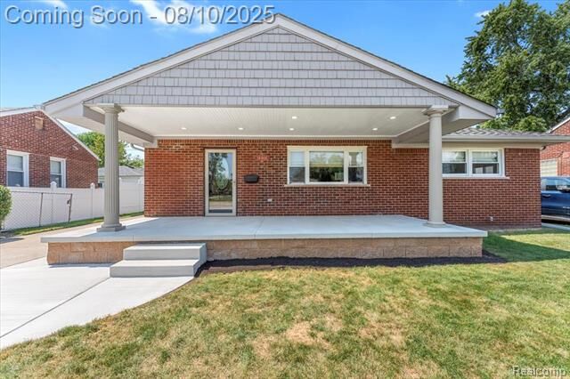 Property Photo: 14466 Trenton Road MI 48195