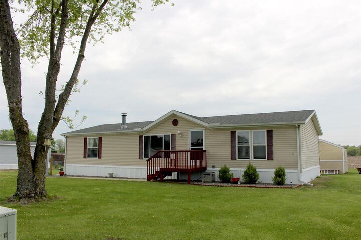 Property Photo: W5404 Highway 82 21 WI 53948