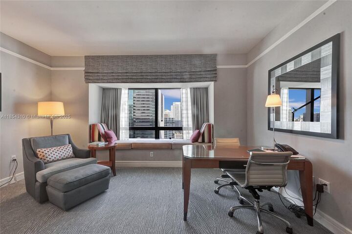 Property Photo:  1435 Brickell Ave 3308  FL 33131 