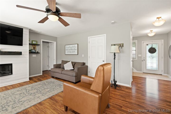 Property Photo: 6317 Sky Crest Court IN 47111