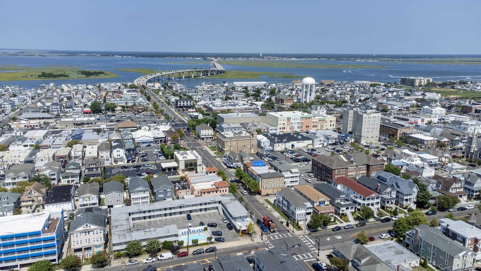 Property Photo:  900 Wesley Ave 210  NJ 08226 