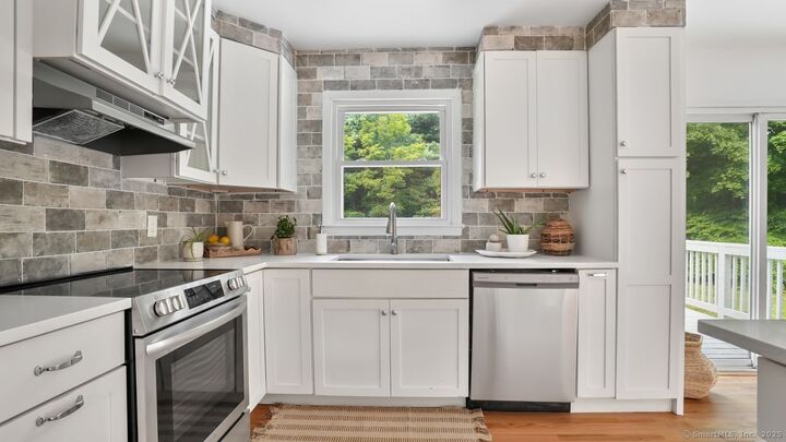 Property Photo:  20 Polaris Drive  CT 06776 