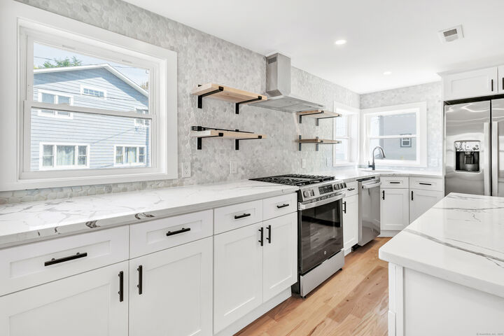 Property Photo:  119 Melba Street  CT 06460 