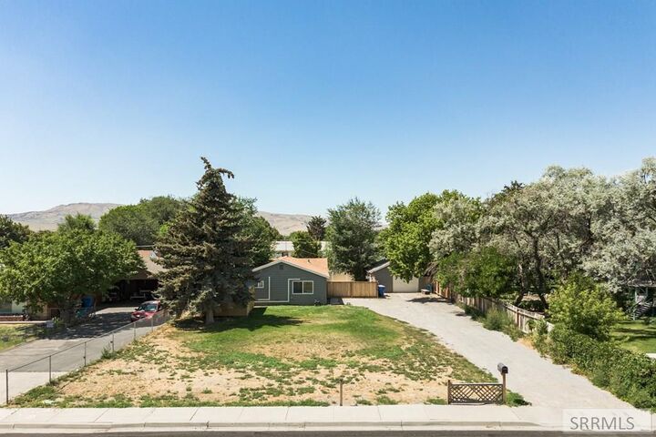 Property Photo:  837 Randolph Ave  ID 83201 