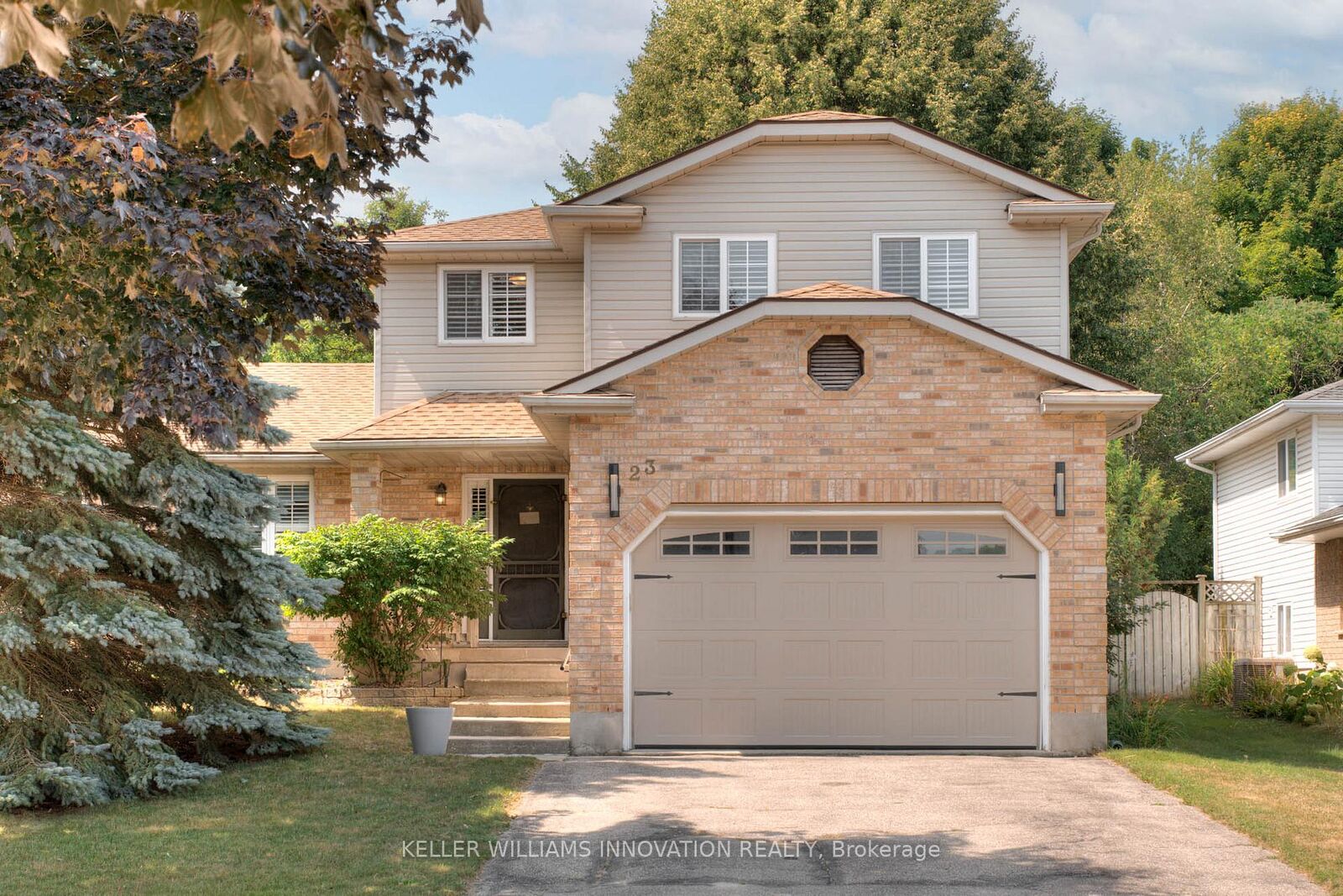 Property Photo: 23 Tami Court ON N2B 3V2