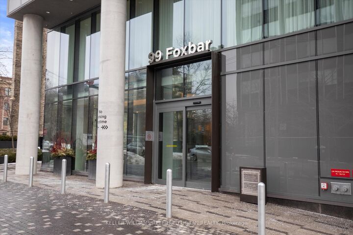 Photo de la propriété: 99 Foxbar Road 1510 ON M4V 2G5
