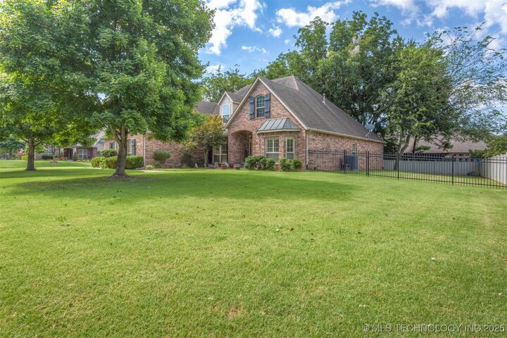 Property Photo:  312 S 77th Street  OK 74014 