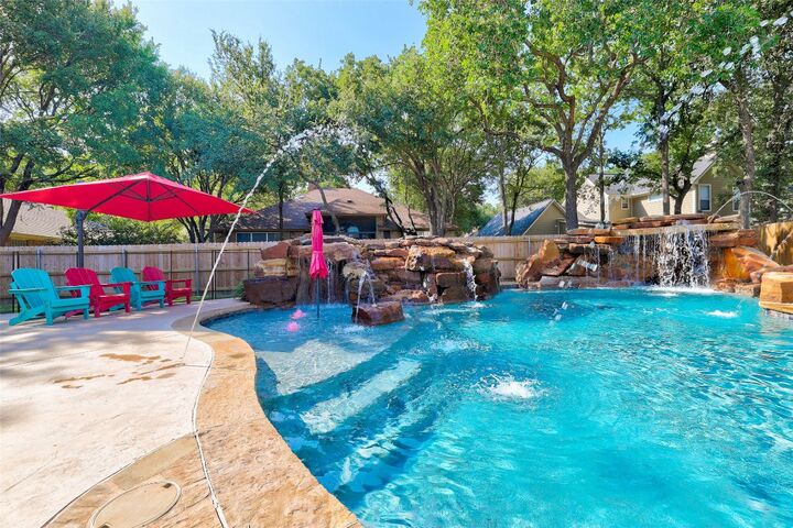 Property Photo:  205 Del Aire Court  TX 78628 