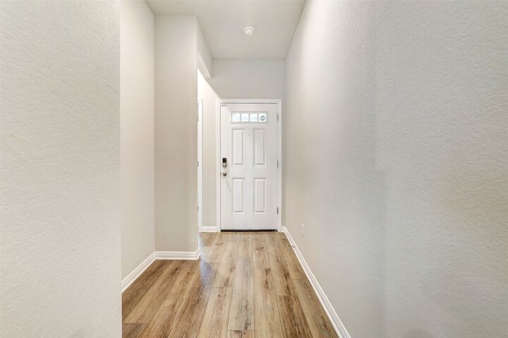 Property Photo:  2824 Smokehouse Trail  TX 78665 