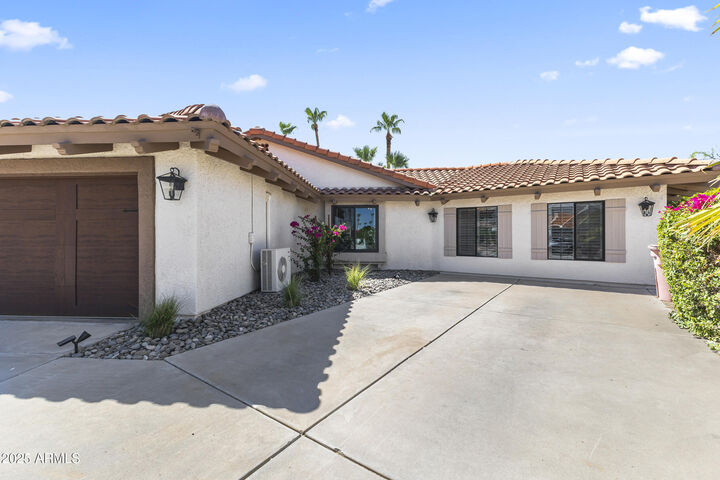 Property Photo: 9220 N 83rd Street AZ 85258