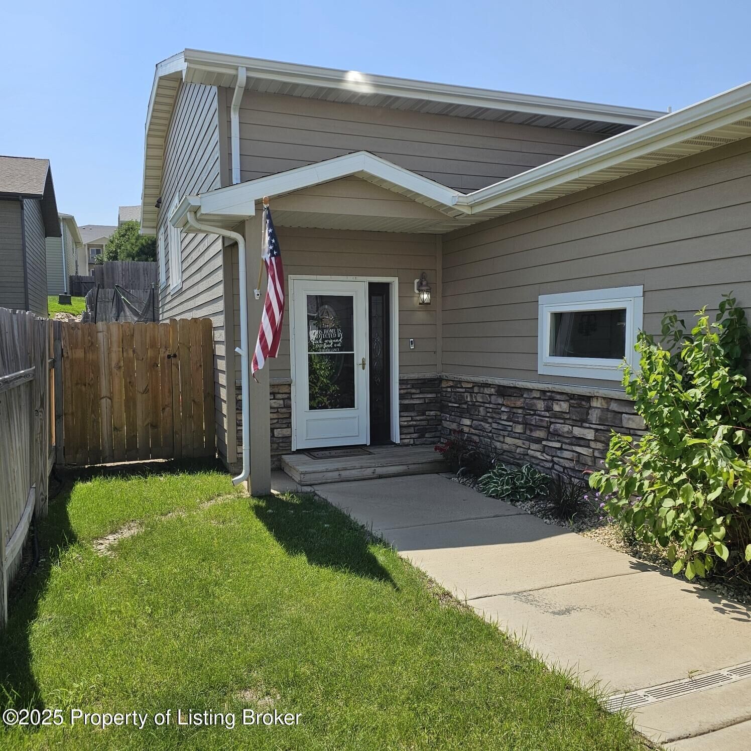 Property Photo:  1213 24th Street W  ND 58601 