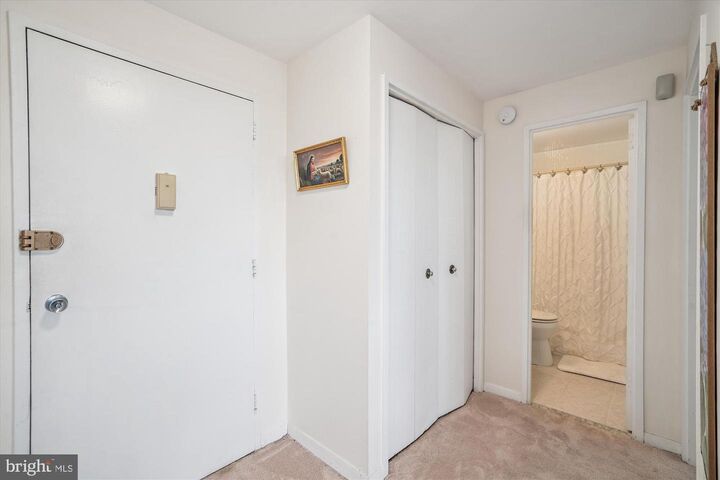 Property Photo:  1900 Lyttonsville Road 1308  MD 20910 